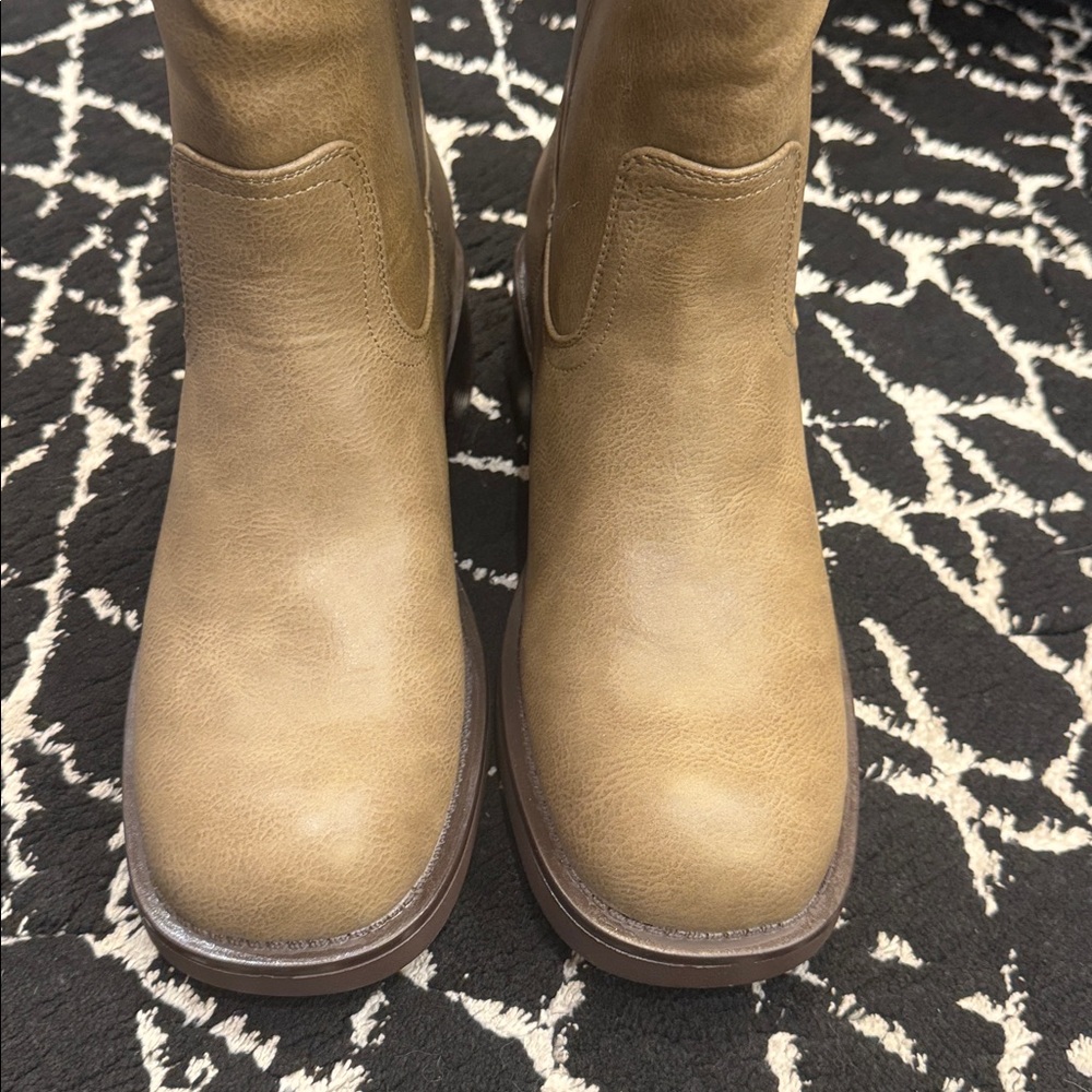 Athlefit Taupe Mid Calf Boots Size 8.5 NWOT | Square Toe Chunky Heel - Picture 6 of 10